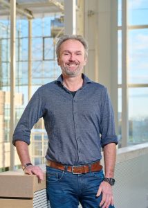 Dr. Sander Lourens